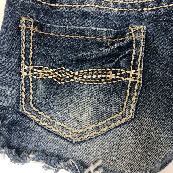 Almost Famous Denim Shorts Sz 1 Jrs Distressed Raw Hem Stretch Thick Stitches - Picture 6 of 10